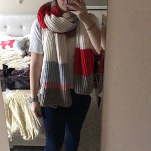 *SOLD* Aerie Knit Blanket Scarf